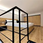 Gs Group Apartment F ☆